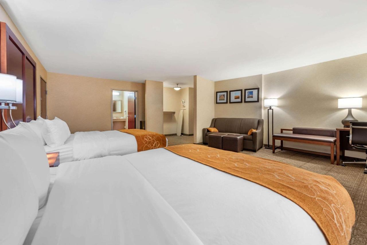 Comfort Suites South Элкхарт Экстерьер фото