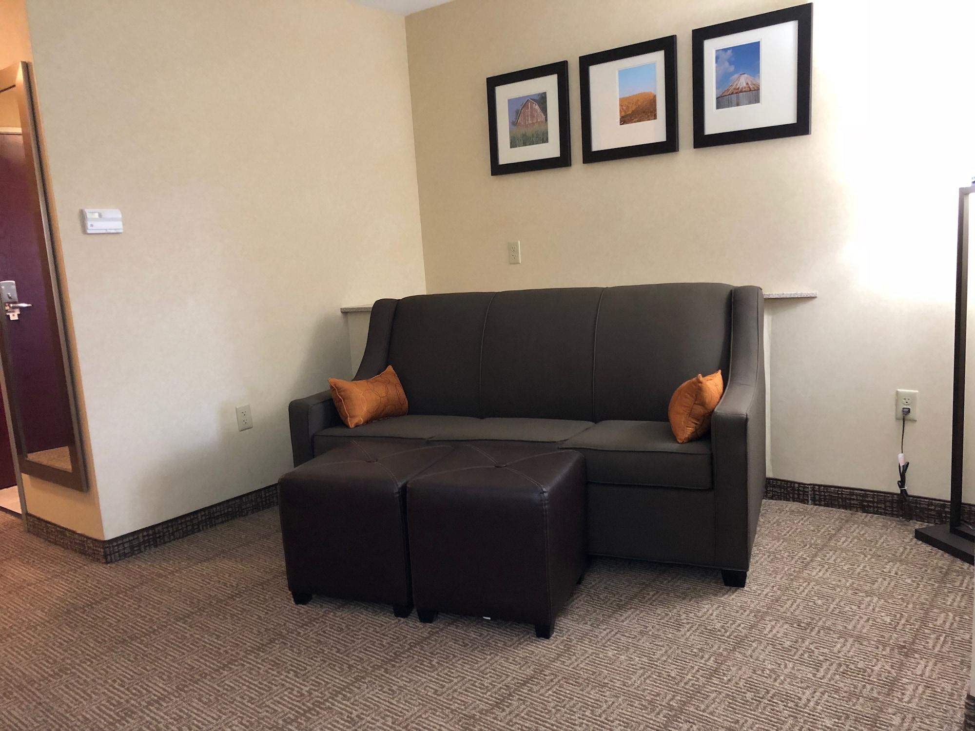 Comfort Suites South Элкхарт Экстерьер фото