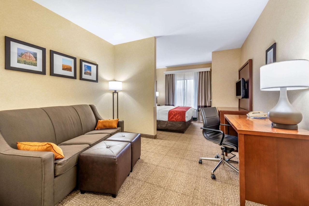 Comfort Suites South Элкхарт Экстерьер фото